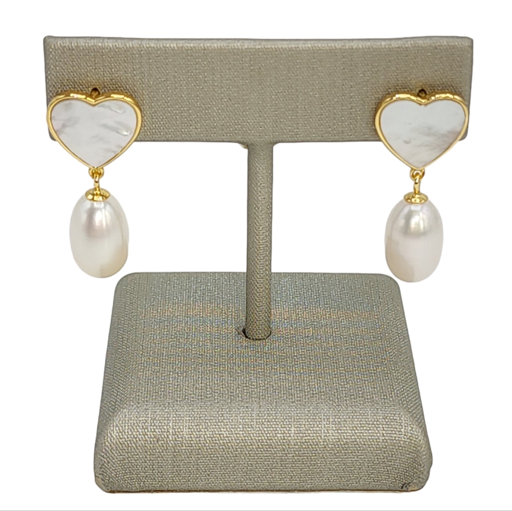 18K Gold Plated White Freshwater Pearl Leverback Earrings Mother Of Pearl Heart‎
